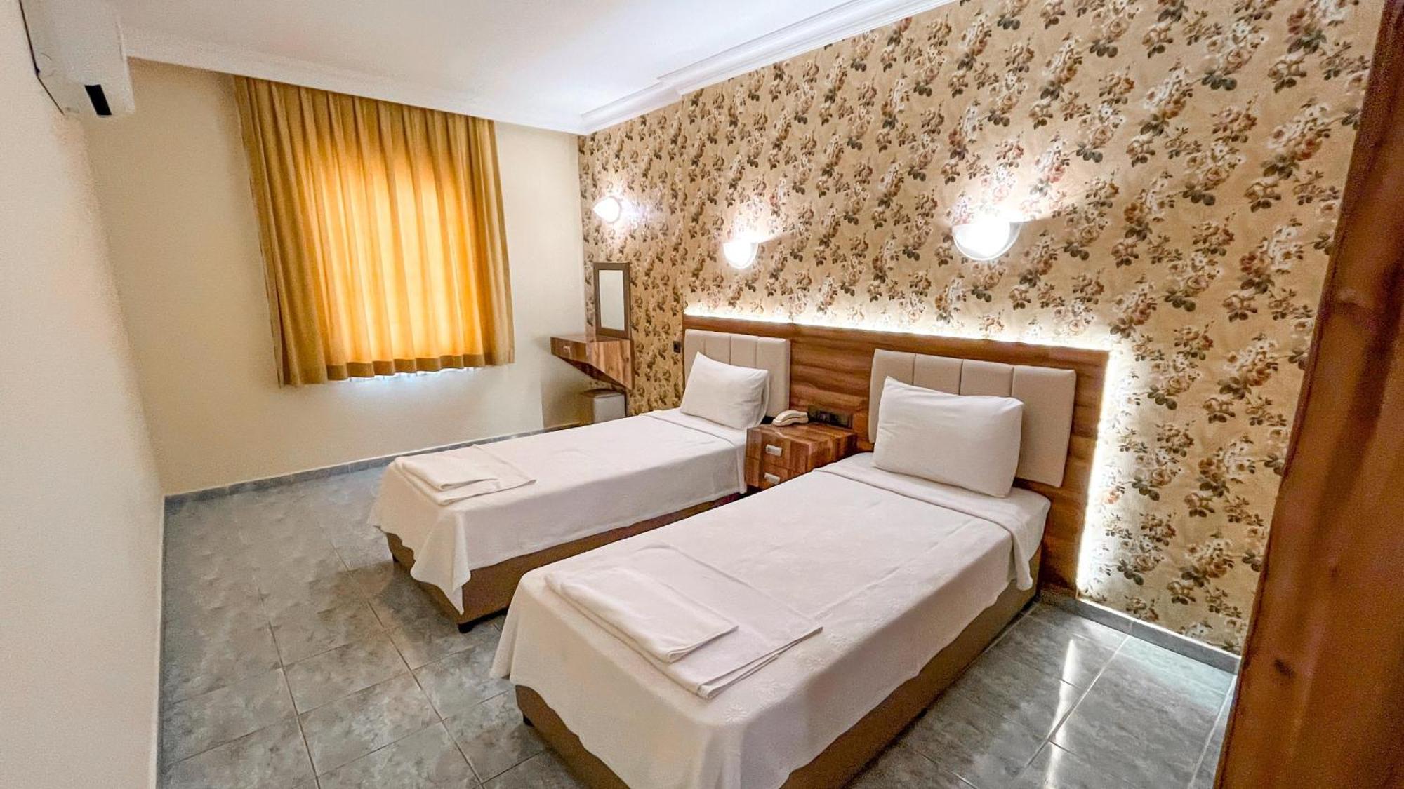 Ozlem 2 Apart Hotel マルマリス エクステリア 写真