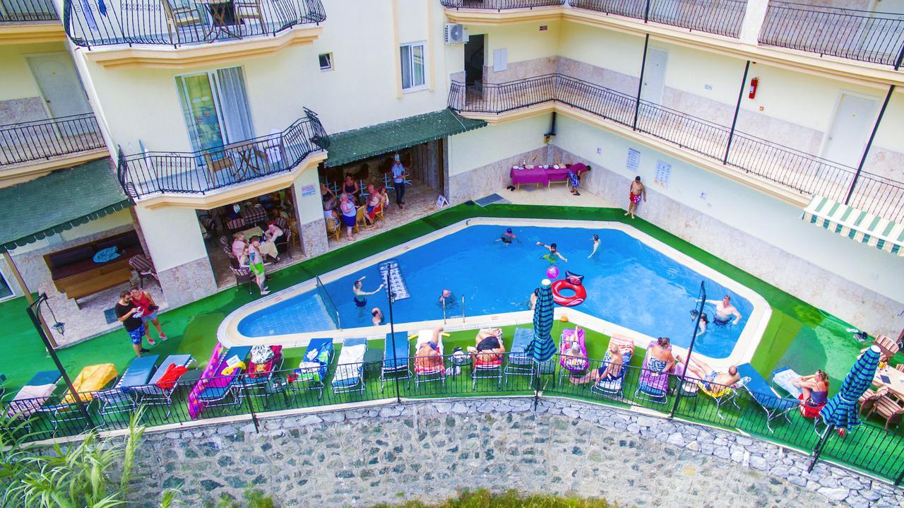 Ozlem 2 Apart Hotel マルマリス エクステリア 写真
